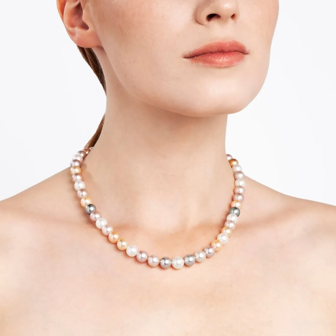 multicolour_round_pearl_n_4.webp Sale MJ Jones Multicolour Round Pearl Necklace