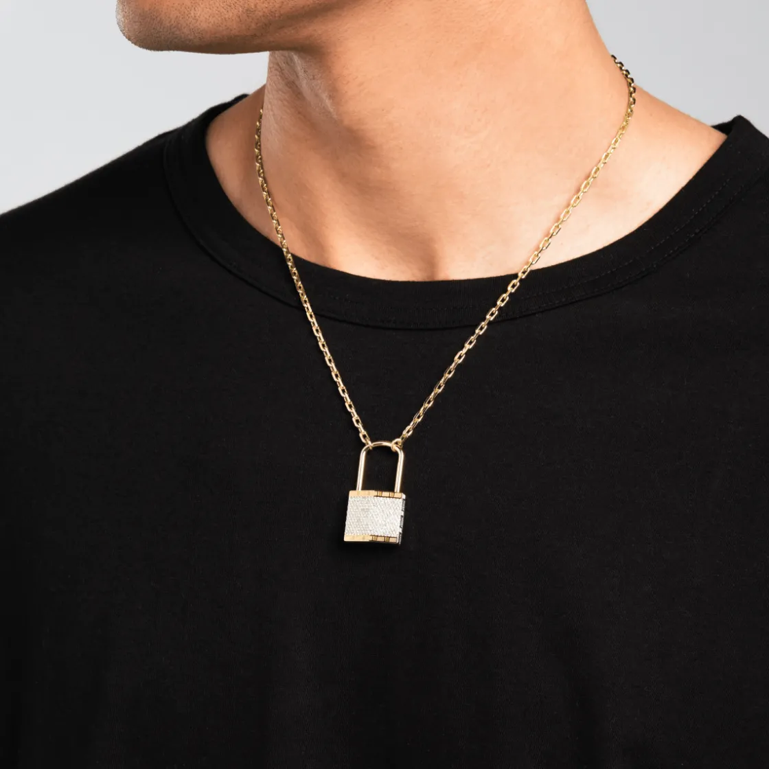 pont_des_arts_padlock_pen_3-1.webp Online MJ Jones Pont Des Arts Padlock Pendant